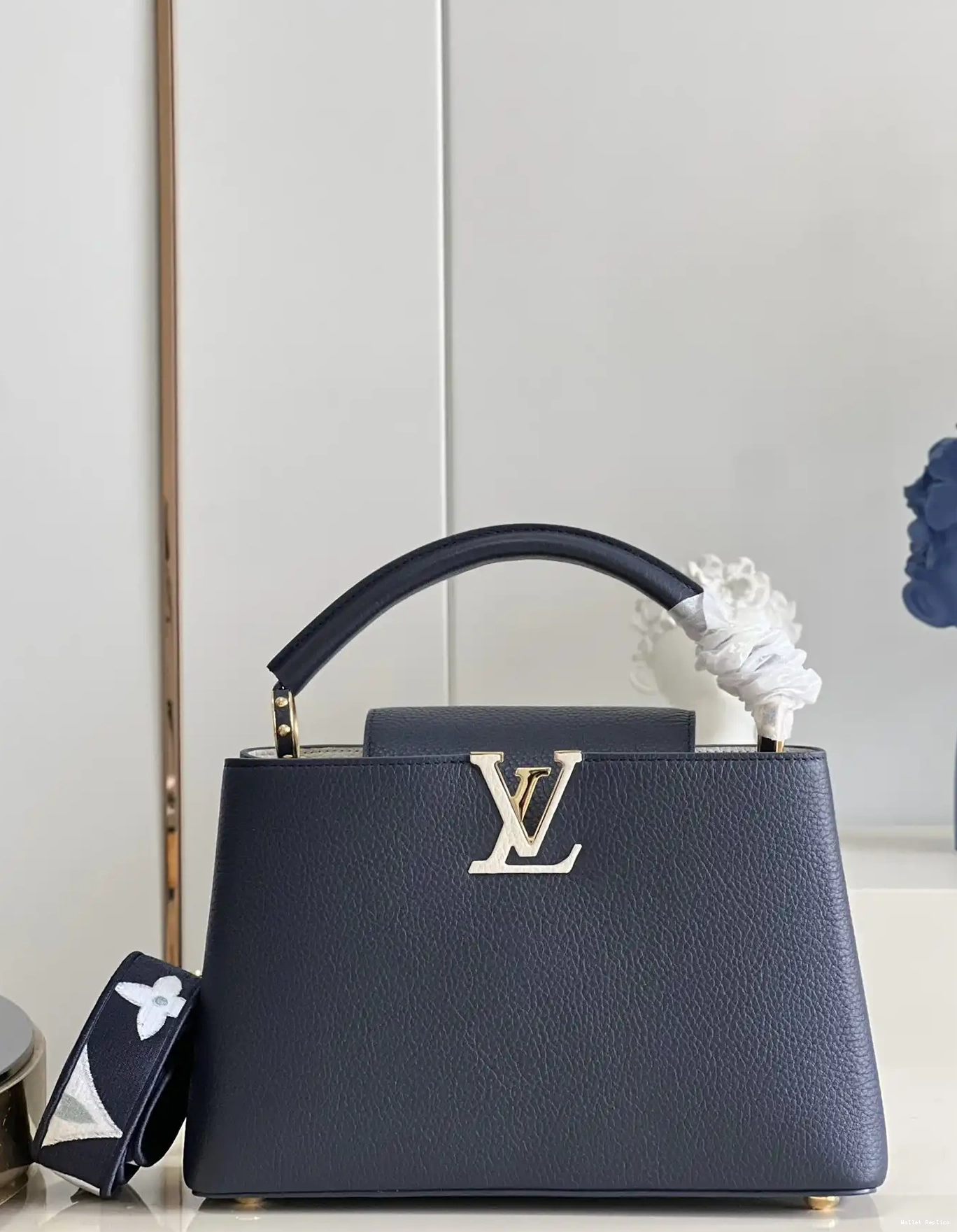 Affordable CAPUCINES VUITTON LOUIS MM 0618